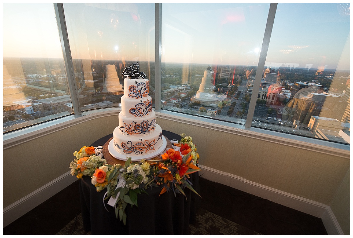 Capital city club view with wedding cake