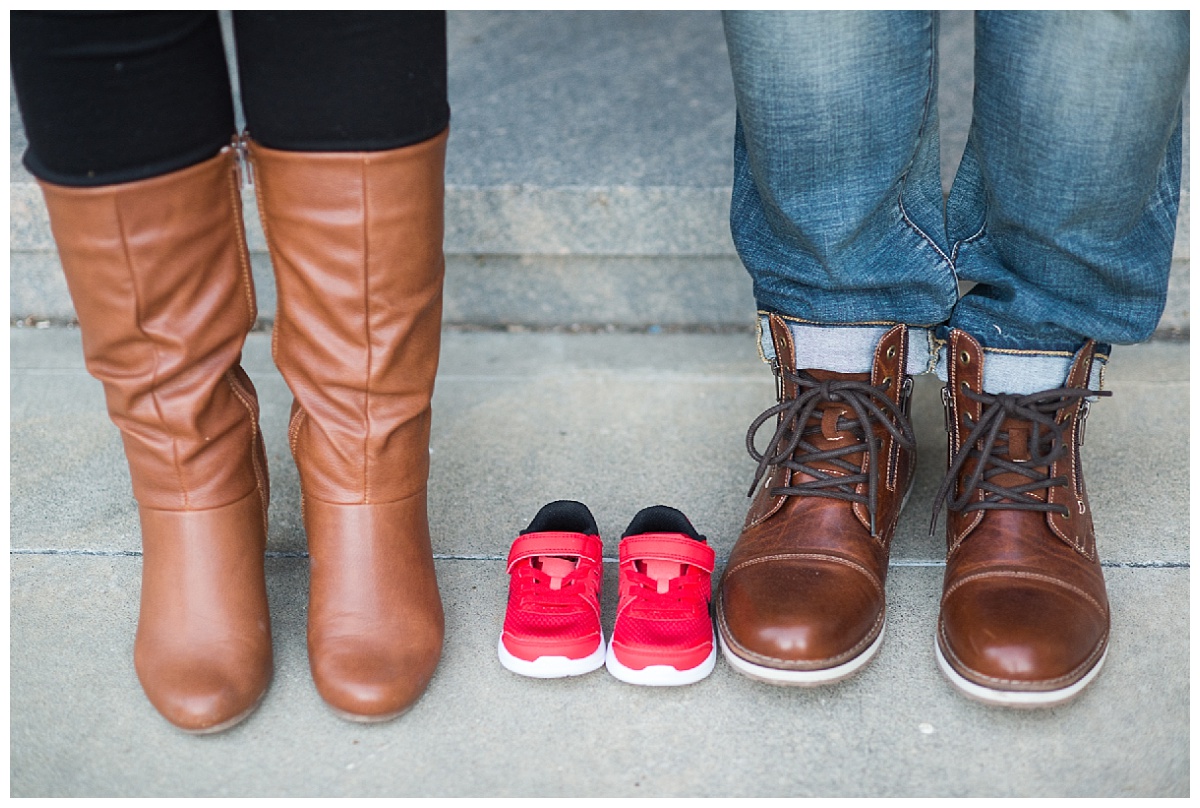 maternity portrait shoes