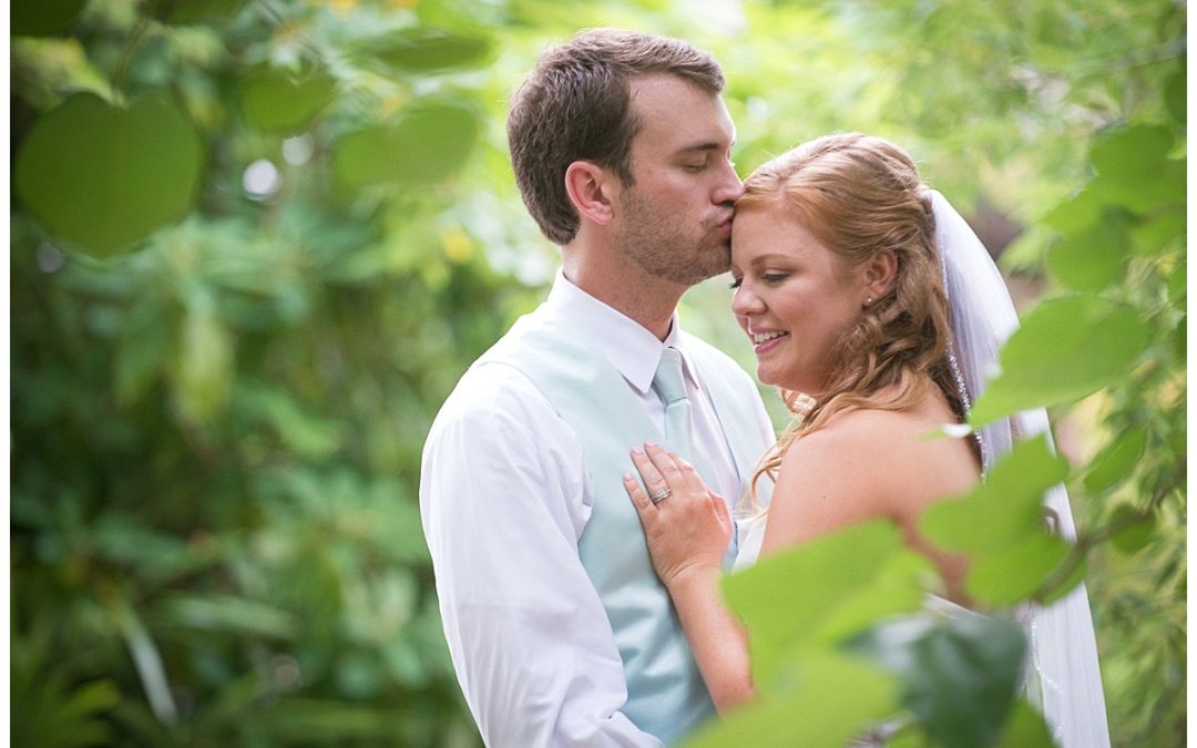 Stacey & Ryan – Riverbanks Zoo Ndoki Lodge Wedding
