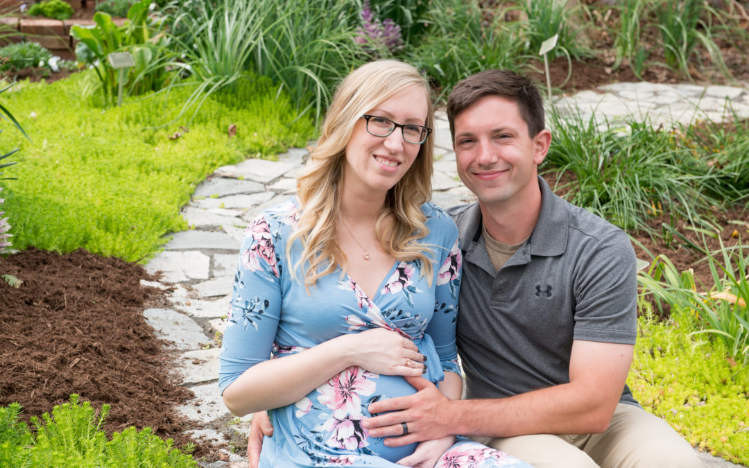 Lauren and Dale Maternity Photos- Riverbanks Zoo