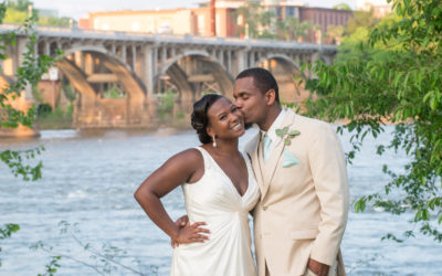 LaTavia & Hudie – Stone River Wedding